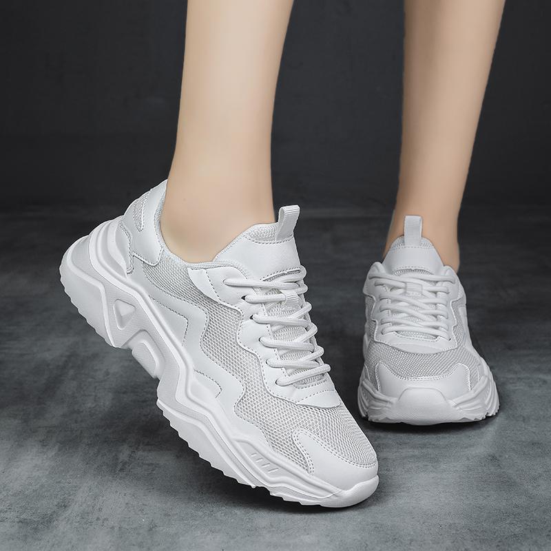 Lässige Klobige Sneaker Damen Mode Mädchen Weiße Sneaker Atmungsaktiv Schnürer Plateau Bequem Leichtgewichtige Mesh Schuhe 43 von Joom DACH