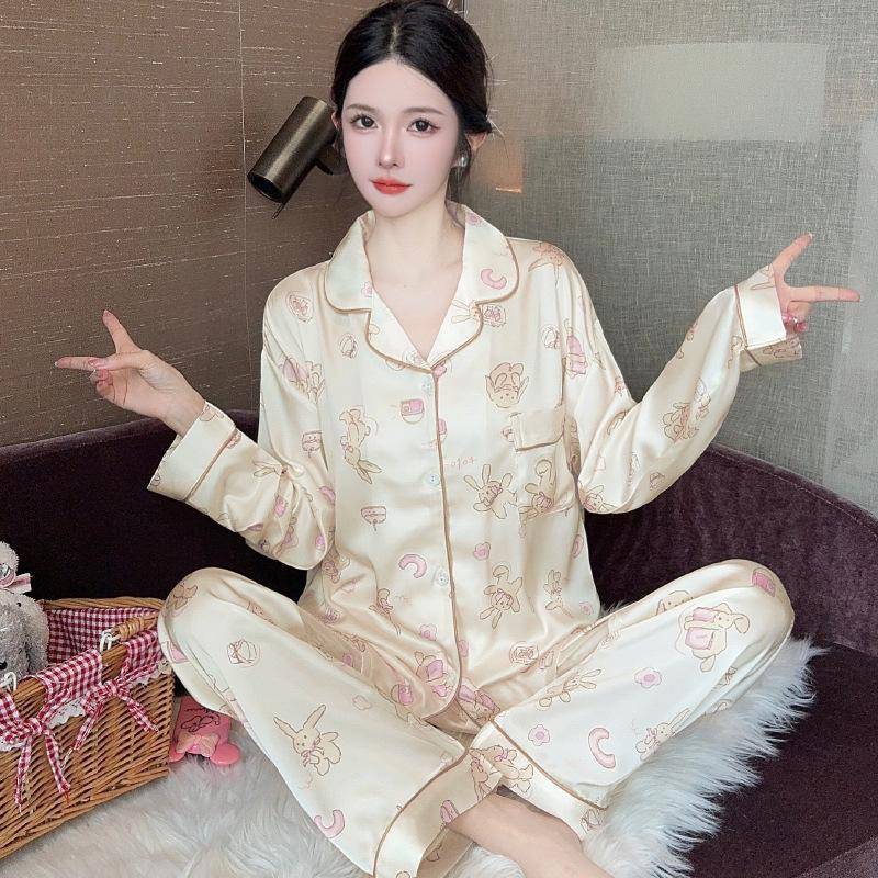 „Langärmliger Luxus-Pyjama aus Eisseide mit Bienen-Print für Frühling und Sommer – Zweiteiliges Damen-Set“ 2XL (130-145 jin) von Joom DACH