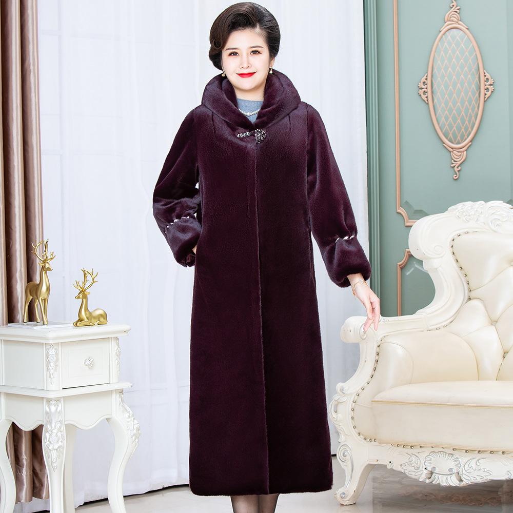Langer knielanger Pelzmantel mit Kapuze für Frauen mittleren Alters und ältere Frauen, Mantel aus Nerzimitat für Mütter, Nerzpelz 6XL von Joom DACH