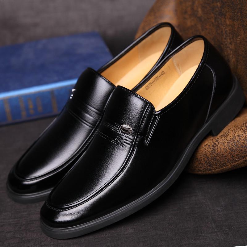 Leder Herren Formale Schuhe Luxus Herren Loafer Kleid Mokassins Atmungsaktive Slip auf Schwarz Fahrschuhe Plus Größe 42 schwarz von Joom DACH
