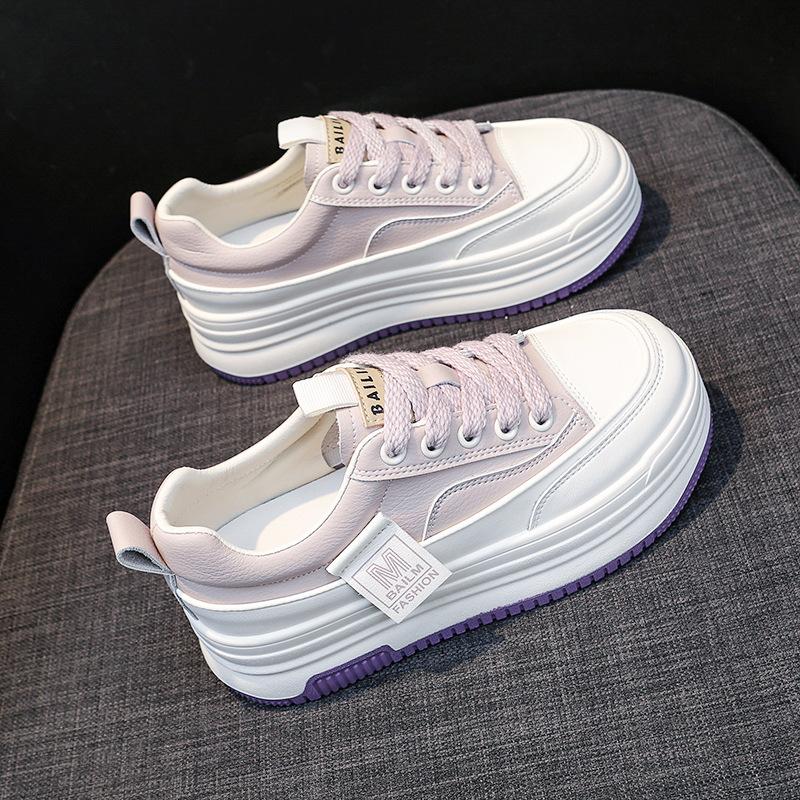 Leder Kleine Weiße Schuhe Damen Sommer Atmungsaktive Schuhe Kinder Frühling und Herbst Neu Dicksohlige Erhöhende Lässige Sportliche Board-Schuhe 40 von Joom DACH