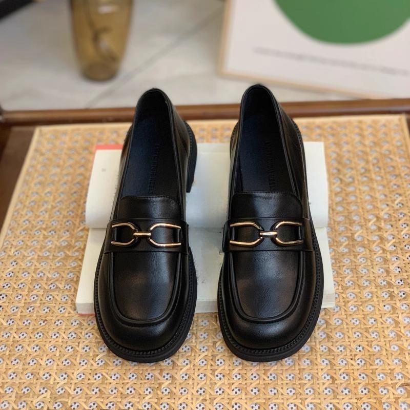 Leder-Loafer Damenschuhe Frühling Neue britische Art Kleine Lederschuhe Ein Pedal Lazy Soft Sole Einzelschuhe Kinder 40 von Joom DACH