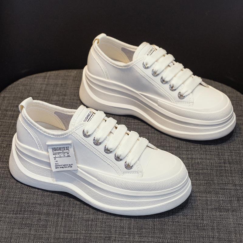 Leder weiße Schuhe Damen Sommer neue atmungsaktive vielseitige Sport Casual Plattform Sneakers Mode 40 weiß von Joom DACH