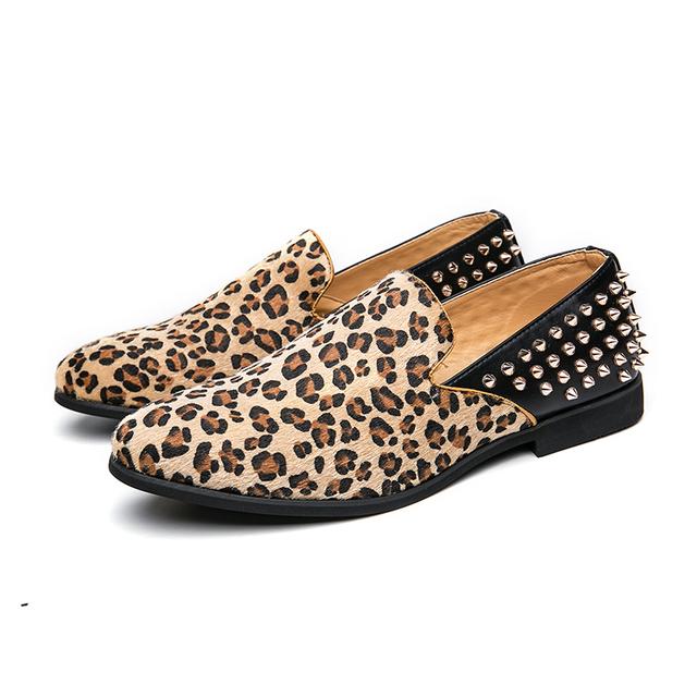 Leopard Herren Loafer Slip On Designer Nieten Nietenschuhe Punk Style Herren Mode Schuhe Handgefertigte Mokassins Britischer Stil Club Schuhe 39 von Joom DACH