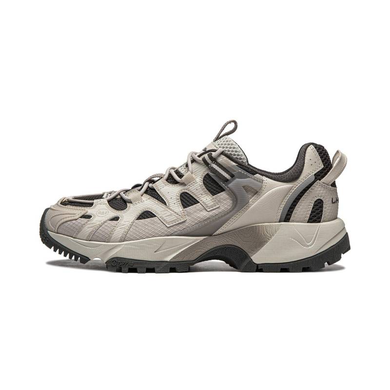 Li Ning CF Adventure Series Stoßdämpfende Abriebfeste Low-Top Freizeitschuhe Herren Freizeitschuhe Grau AGLU073-2 42⅓ von Joom DACH