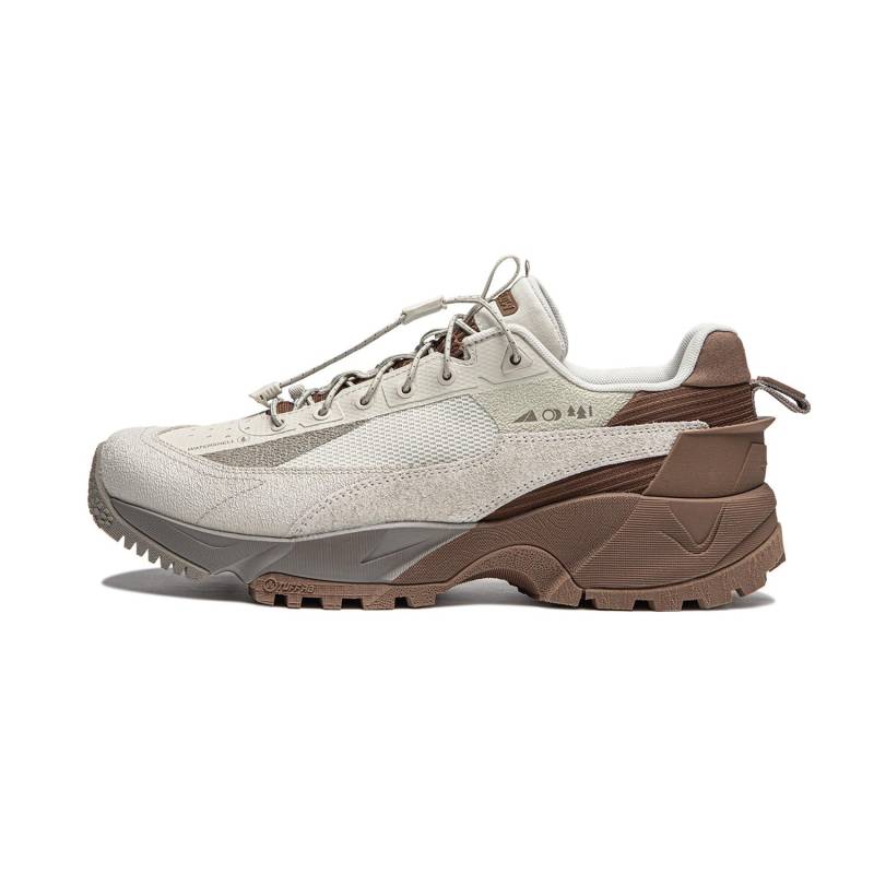 Li Ning CF Su Serie Outdoor Pro Bequem Vielseitig Stoßdämpfend Wasserdicht Low Top Freizeitschuhe Herren Sneaker Grau Braun AGLU151-1 40⅓ von Joom DACH