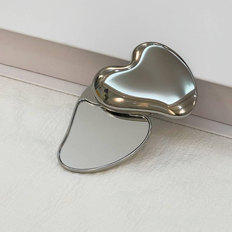 Liebe Herz geformt tragbare Trage Spiegel Mädchen Make-up Spiegel Klapptasche Kosmetikspiegel silber von Joom DACH