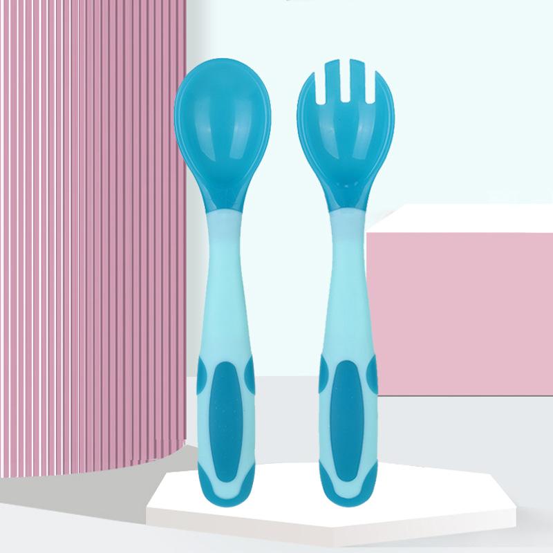 Löffel für Babyutensilien-Set, Hilfsnahrung, Silikonlöffel, Kleinkind, Essen lernen, Training, biegsame, weiche Gabel, Kindergeschirr himmelblaue von Joom DACH