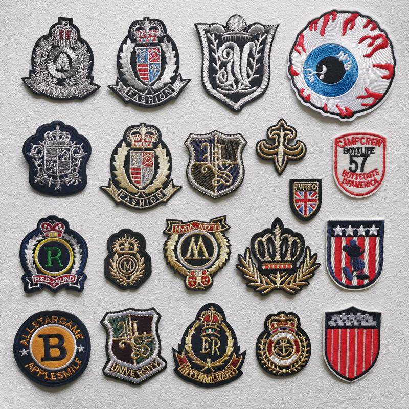 Logo Stickerei Patch Eisen Auf Patches DIY Rock Stil Punk Patches Auf Kleidung Mode Streifen DIY Punk Abzeichen Aufkleber 4.3x4.8cm von Joom DACH