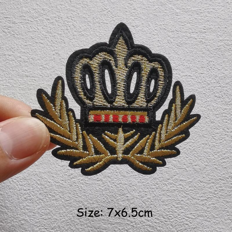 Logo Stickerei Patch Eisen Auf Patches DIY Rock Stil Punk Patches Auf Kleidung Mode Streifen DIY Punk Abzeichen Aufkleber 7x6.5cm von Joom DACH