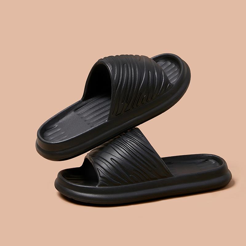 Lucyever 2024 Sommer Weiche Wolken Hausschuhe Damen Leicht Anti-Rutsch Flache Pantoletten Frau Bequeme Eva Plateau Sandalen Weiblich 44-45 schwarz von Joom DACH