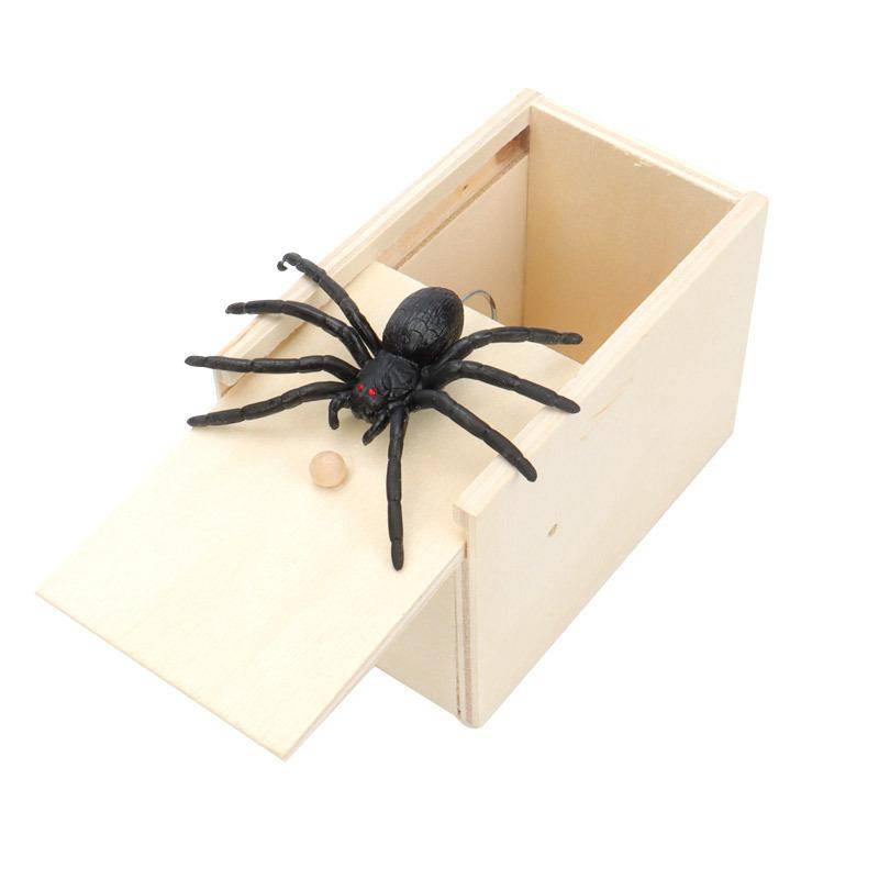 Lustige Scare Box Streich Spinne Holz Zappeln Anti-stress Interesse Spielen Trick Witz Überraschung Erwachsene Halloween Spielzeug für Kinder geschenke von Joom DACH