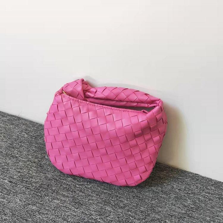 Luxuriöse Clutch mit Reißverschluss aus gewebtem Leder für Damen, modische Schultertasche, Hobo-Handtasche, weiche Hobo-Einkaufstasche Luxuriöse Clutch mit Reißverschluss aus gewebtem Leder für Damen, modische Schultertasche, Hobo-Handtasche, weiche Hobo-Einkaufstasche von Joom DACH