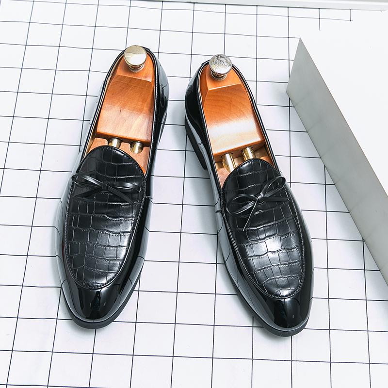 Luxuriöse Leder-Slipper mit Schleife Herren Businessschuhe Modeschuhe Partyschuhe Bankettschuhe Fahrschuhe Formelle Kleidung Freizeit Gentleman 38 schwarz von Joom DACH