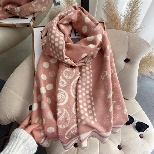 Luxus Kaschmir Schal Winter Frauen Pashmina Schals Warme Decke Wraps Weiblich Foulard Bandana Marke Dicke Druck Schals 200x65cm von Joom DACH