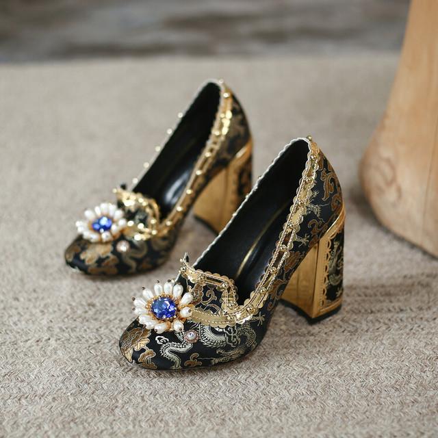 Luxus Perle Strass High Heel Schuhe Retro Blumen 9,5 cm Ferse Hochzeit Braut Einzelnen Schuhe 34 -43 Größe Frühling Herbst Frauen Schuhe 34 von Joom DACH