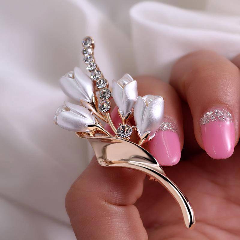 Luxus einfache Tulpe Brosche Schal Kleidung Pins Frauen Geschenke Hochzeit Verlobung Party Schmuck von Joom DACH