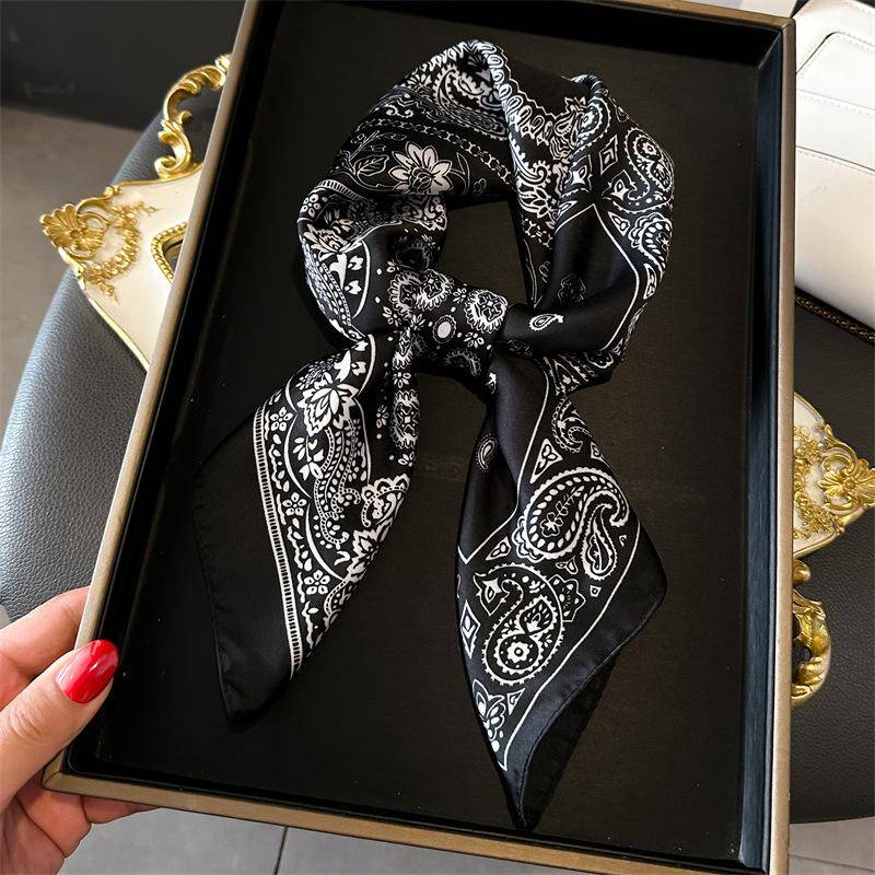 Luxusdruck Damen Satin Quadratischer Schal Damen Imitat Seidenschal Atmungsaktiv Winddicht Halstuch Modeaccessoire 70x70cm schwarz von Joom DACH