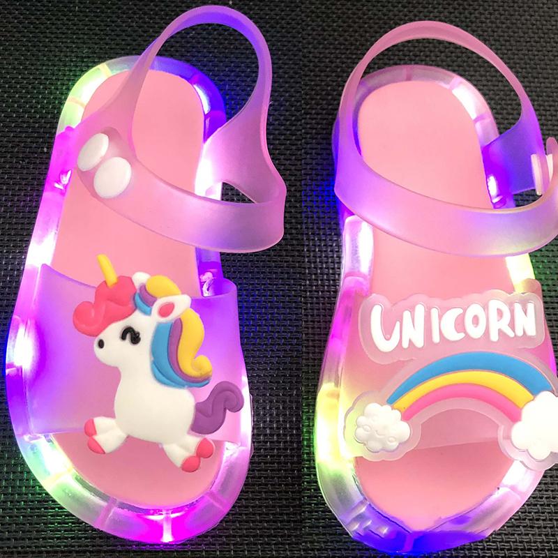 Mädchen Hausschuhe Kinder Einhorn LED Kinder Hausschuhe Baby Sandalen Kinder Schuhe für Mädchen Jungen Leuchtende Schuhe Kleinkind 30-31# von Joom DACH