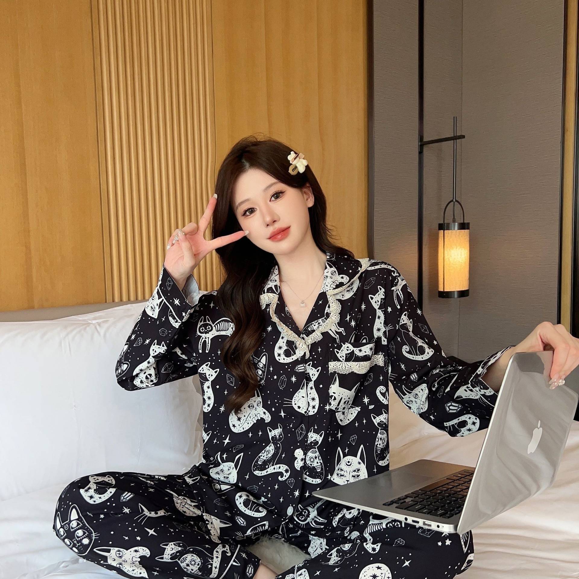 Mädchen Lockere Nachthemden Damen Frühling Sommer Pyjama Set Eisseide Dünne Schlafkleidung Langarm Hose Lässiger Hausanzug M von Joom DACH