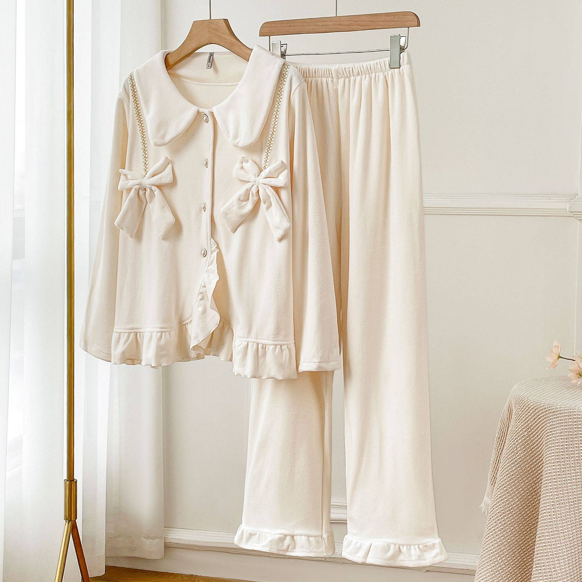 Mädchen Süßer Schleifen Pyjama Anzug Herbst Winter Neu Doppelseitiger Samt Hauskleidung Nachtwäsche Locker Loungewear Verdickte Nachtwäsche XL von Joom DACH