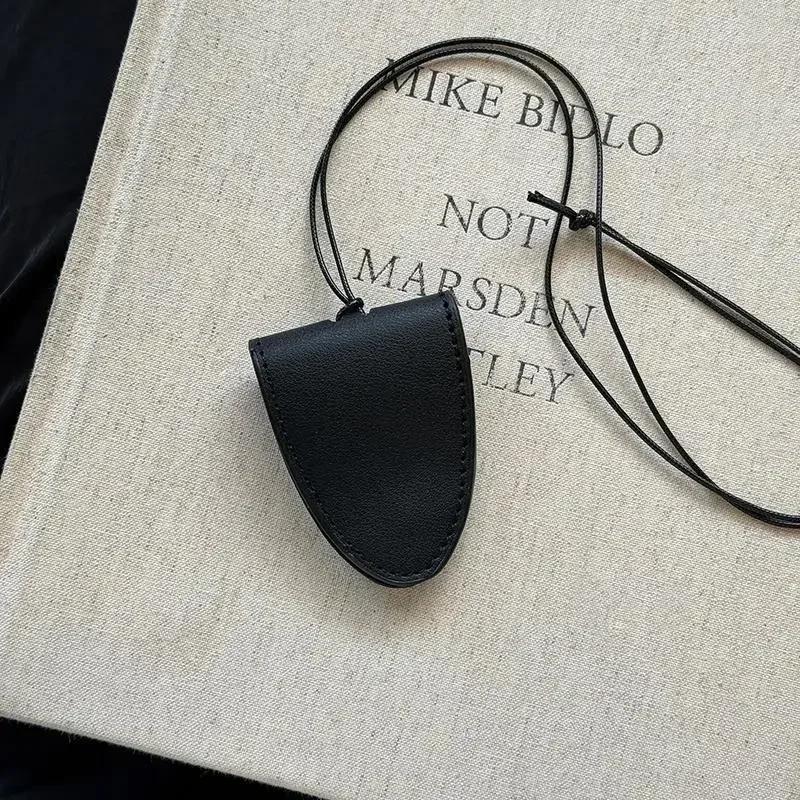 Magnetische Halskette für den Hals, multifunktional, Leder, Sonnenbrillen-Clip, Halskette für Damen, Outdoor-Reisen, tragbar, Aufbewahrung, Hängeseil, Zubehör schwarz von Joom DACH