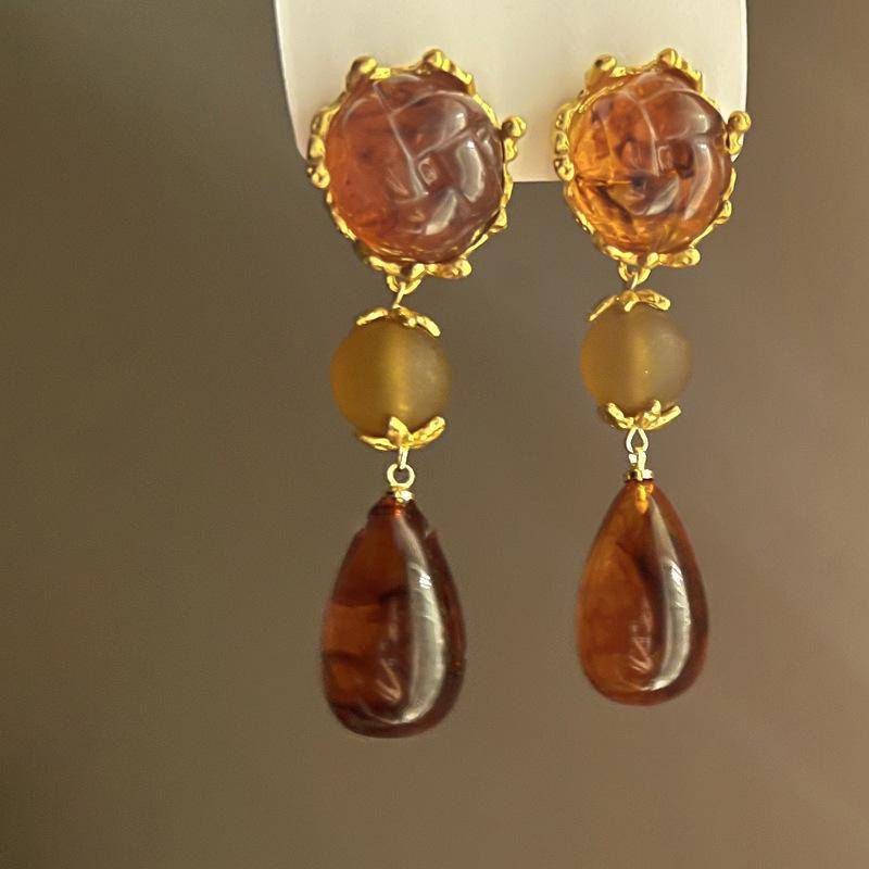 Maillard stil kaffee farbige geometrische blume herz ohrringe modische temperament ohrringe retro high-end-ohrringe von Joom DACH