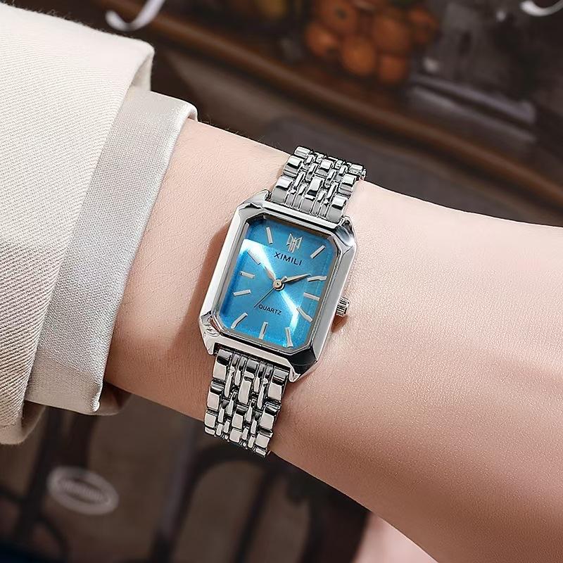 Marke Edelstahl Armband Uhr Frauen Luxus Geschenk Quarz Armbanduhr Student Mode Einfache Quadratische Quarz Uhren von Joom DACH