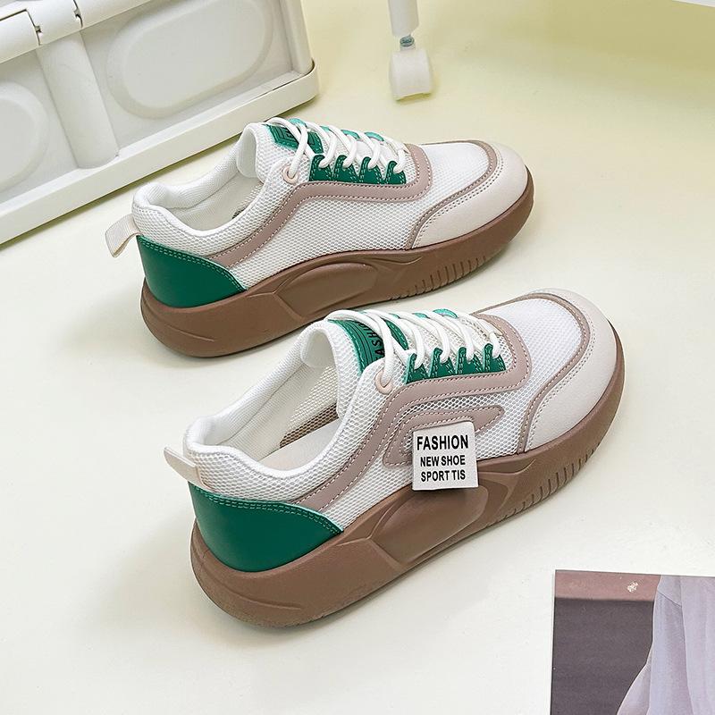 Mesh-Oberfläche Weiße Schuhe Damen Sommer Neue Studentische Mesh-Schuhe Lässige Sohle Atmungsaktive Sneaker 40 grün von Joom DACH
