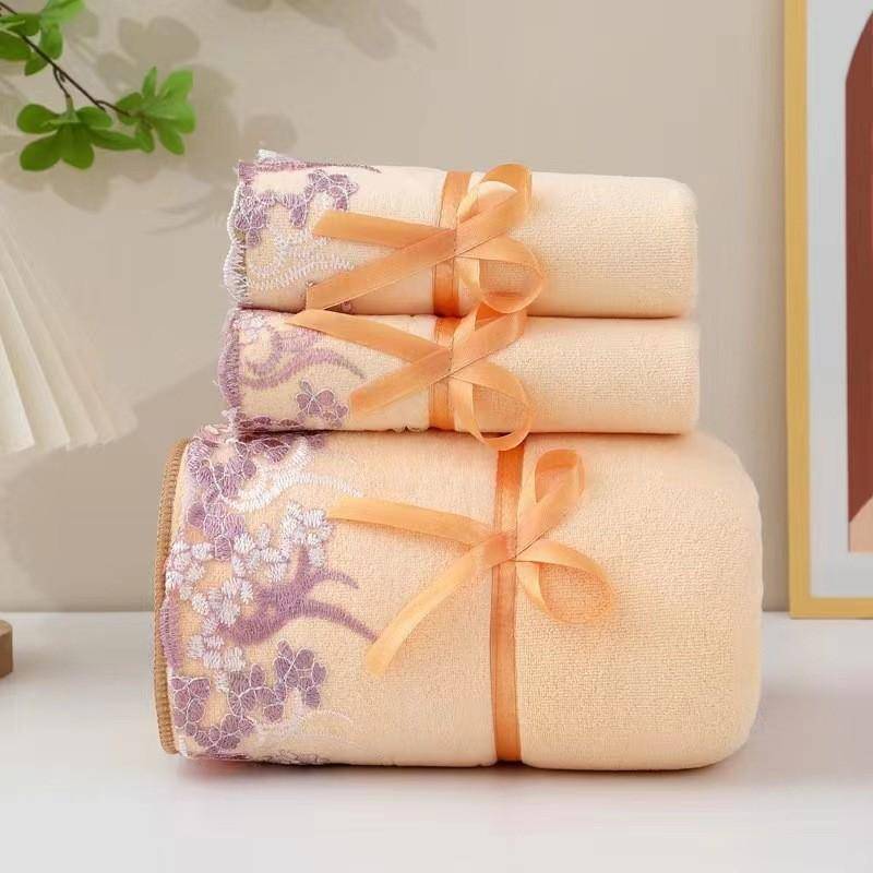 Mikrofaser Handtuch Set Luxus Spitze Bestickt Badetuch Geschenkset Gesichtstuch Badetuch Schnelltrocknend Frotteehandtücher 35x75cm helle gelbe von Joom DACH