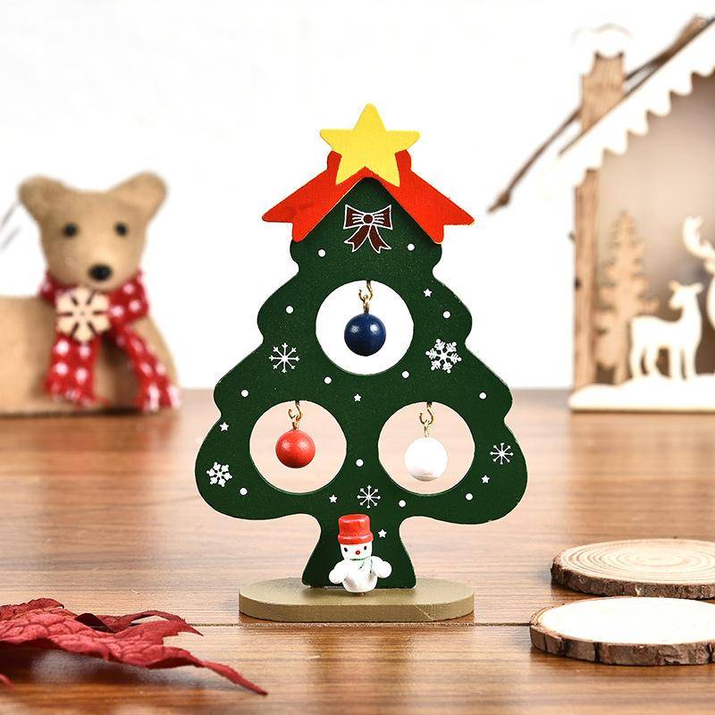 Mini-Christbaumschmuck aus Holz für Kinder, DIY-Intelligenzspielzeug, Schreibtischständer, Weihnachtsgeschenk as picture grün von Joom DACH
