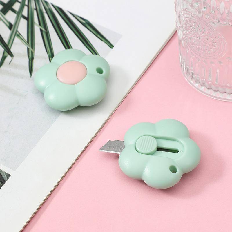 Mini Kreative Blume Form Praktische Kunst Messer Büro Schreibwaren Cartoon Messer Schule Liefert grün von Joom DACH