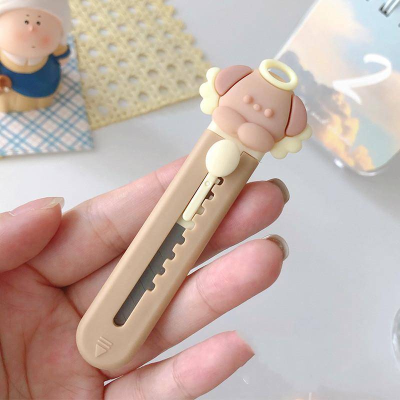 Mini-niedliches Caroon-Allzweckmesser für Studenten, kleiner Kawaii-Brieföffner, Clip, Papier für Büro, Studentenbedarf, Bürozubehör von Joom DACH