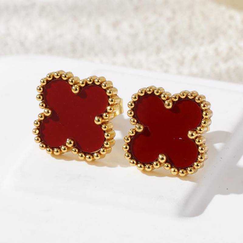 Mode 18k Titanstahl Vierblättriges Kleeblatt Ohrringe Damen Schlichte Muschel Leichter Luxus Hochwertiges Gefühl Ohrringe Persönlichkeitsohrringe von Joom DACH