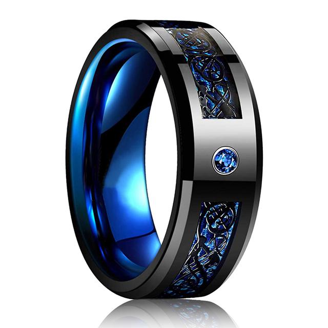 Mode 8mm Männer Rote Nut Abgeschrägte Kante Edelstahl Keltischen Drachen Ring Zirkon Inlay Rot Carbon Fiber Ring Männer hochzeit Band 13 blau von Joom DACH
