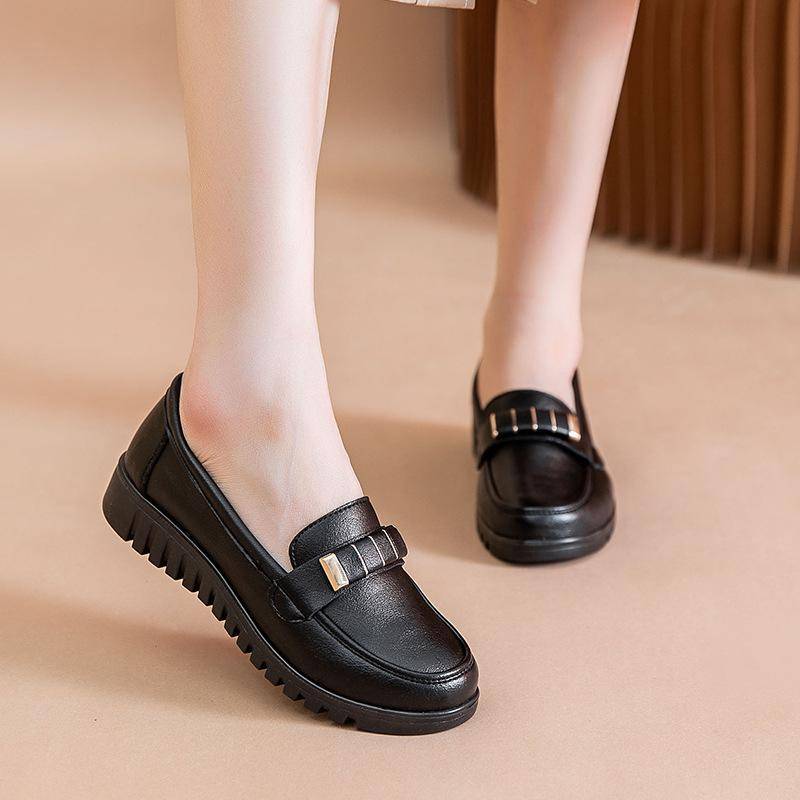 Mode Damen Leder Atmungsaktiv Damen Bequeme Ballerinas Schuhe Mode Slipper Flache Loafer Büro Flache Bootsschuhe 41 schwarz von Joom DACH