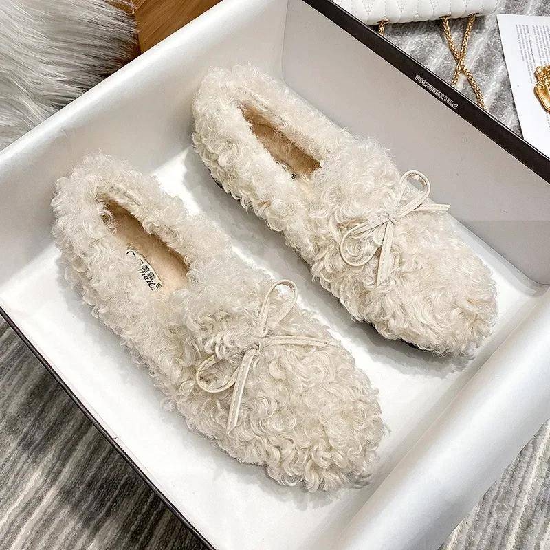 Mode Damen Winter Fellschuhe Neue Mokassins Weiche Flache Rutschfeste Slipper Mode Komfort Warm Plüsch Slip-on Damen Baumwolle Ballerinas 42 weiß von Joom DACH