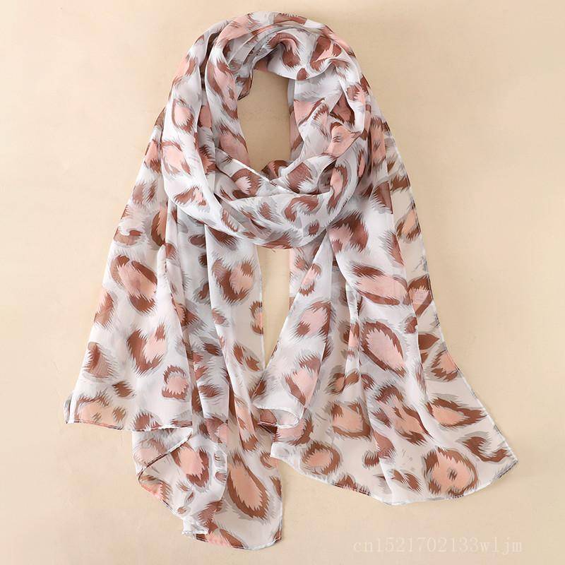 Mode Gedruckt Leopard Chiffon Hijab Schal Frauen Pareo Dame Bandanas Strand Handtücher Sommer Muslimischen Schleier Wrap Weibliche Foulard von Joom DACH