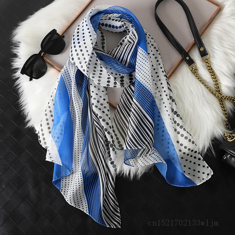 Mode Gedruckt Leopard Chiffon Hijab Schal Frauen Pareo Dame Bandanas Strand Handtücher Sommer Muslimischen Schleier Wrap Weibliche Foulard von Joom DACH