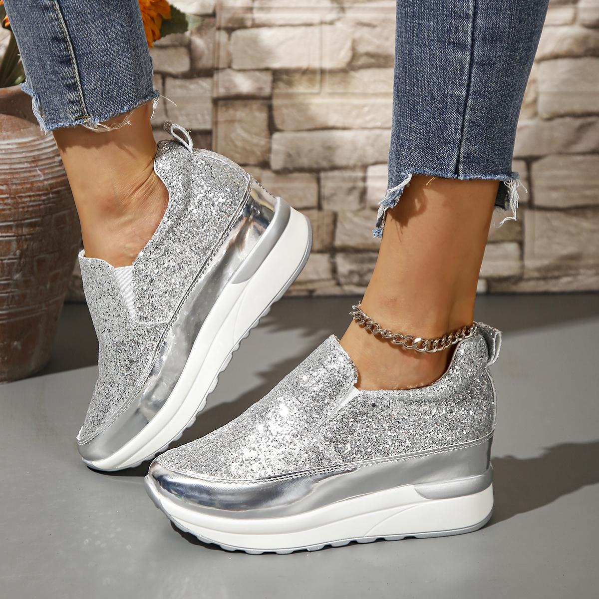 Mode Glitter Plattform Sneakers Frauen Casual Dicke Sohle Slip-On Wanderschuhe Frau Anti Slip Silber Sport Schuhe Plus Größe 37 silber von Joom DACH