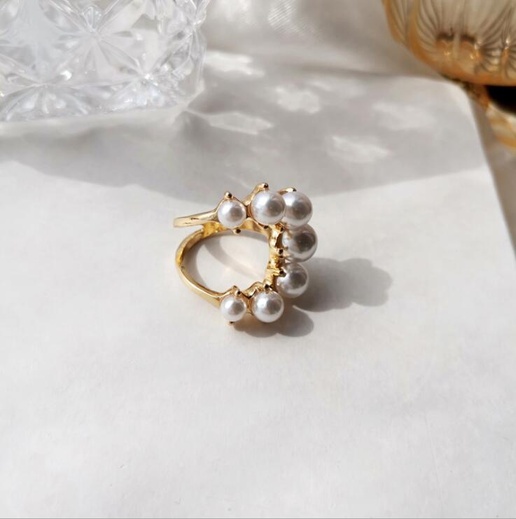 Mode Große Geometrische Perle Gepflasterte Ringe Für Frauen 2021 Neue Schmuck Persönlichkeit Aussage Offenen Ring Einstellbare Bijoux von Joom DACH