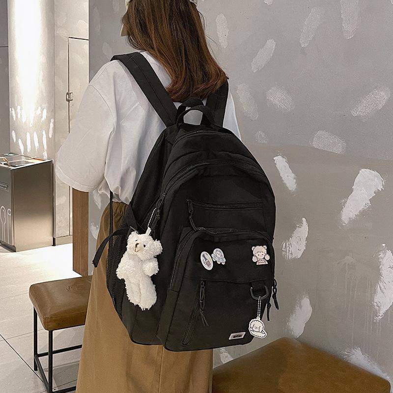 Mode Große Student Rucksack Abzeichen Rucksack Mädchen Schule Tasche Hohe Kapazität Frauen Rucksack Weibliche Nette Freizeit Reise Mochila schwarz von Joom DACH