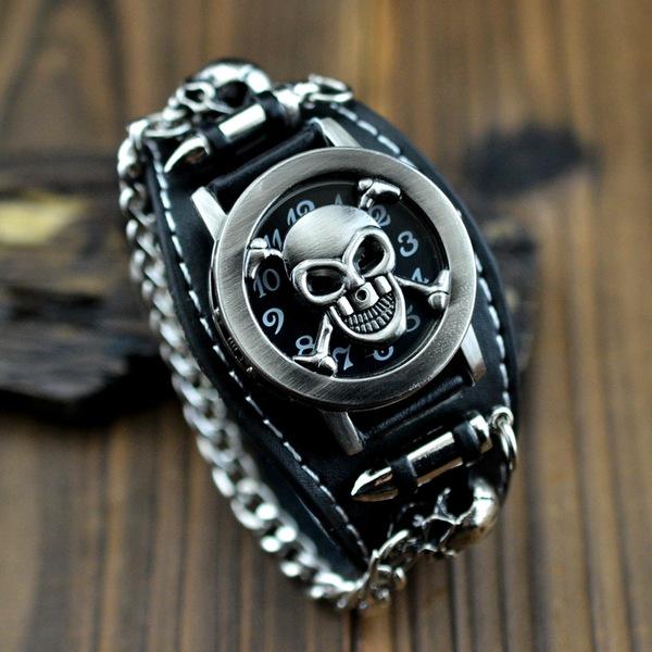 Mode Herren Damen Schwarz Punk Rock Retro Unisex Kette Totenkopf Leder Armbanduhren Gothic Armband AVE schwarz von Joom DACH