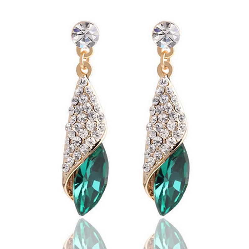 Mode Kristall Ohrring Damen Strass Wassertropfen Ohrringe Elegantes Schmuckstück Party Hochzeit Abendkleid Accessoires Funkelnde Hängeohrringe für Sie One Size von Joom DACH