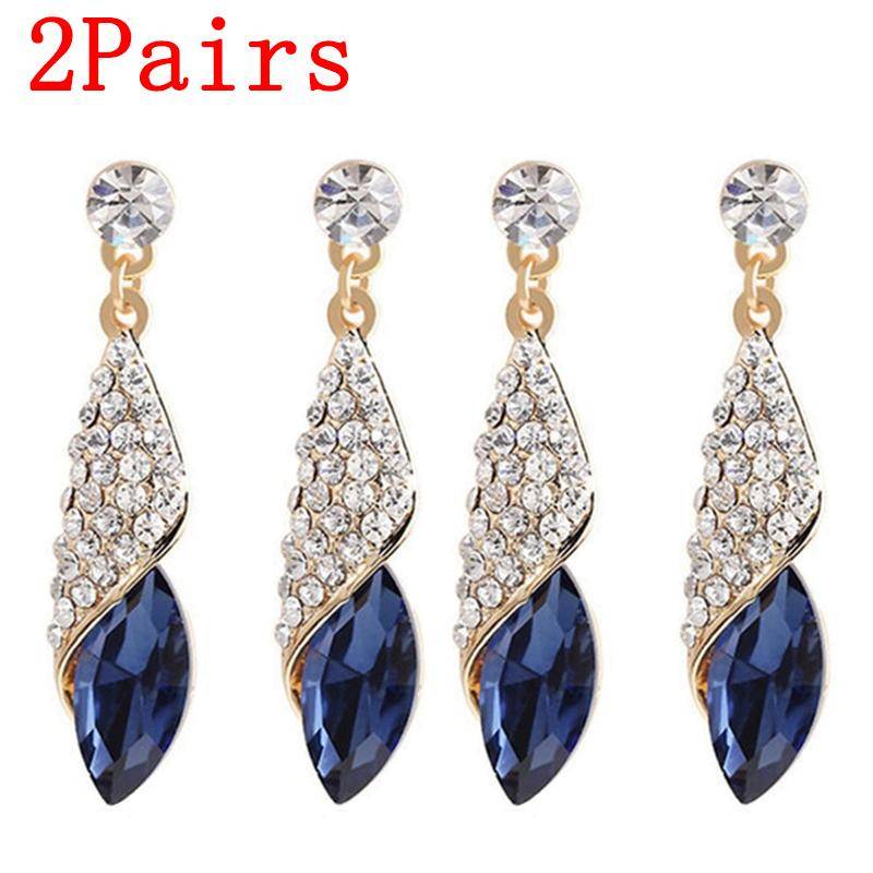 Mode Kristall Ohrring Damen Strass Wassertropfen Ohrringe Elegantes Schmuckstück Party Hochzeit Abendkleid Accessoires Funkelnde Hängeohrringe für Sie One Size von Joom DACH