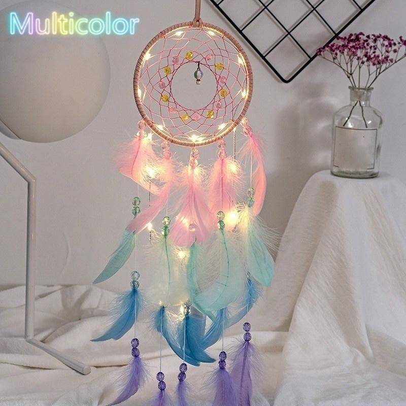 Mode LED Handwerk Beleuchtung Traumfänger Feder Dreamcatcher Mädchen Zimmer Glocke Schlafzimmer Romantische hängende Dekoration Ornament Wolf Dreamcatcher ZPG with light bunt von Joom DACH