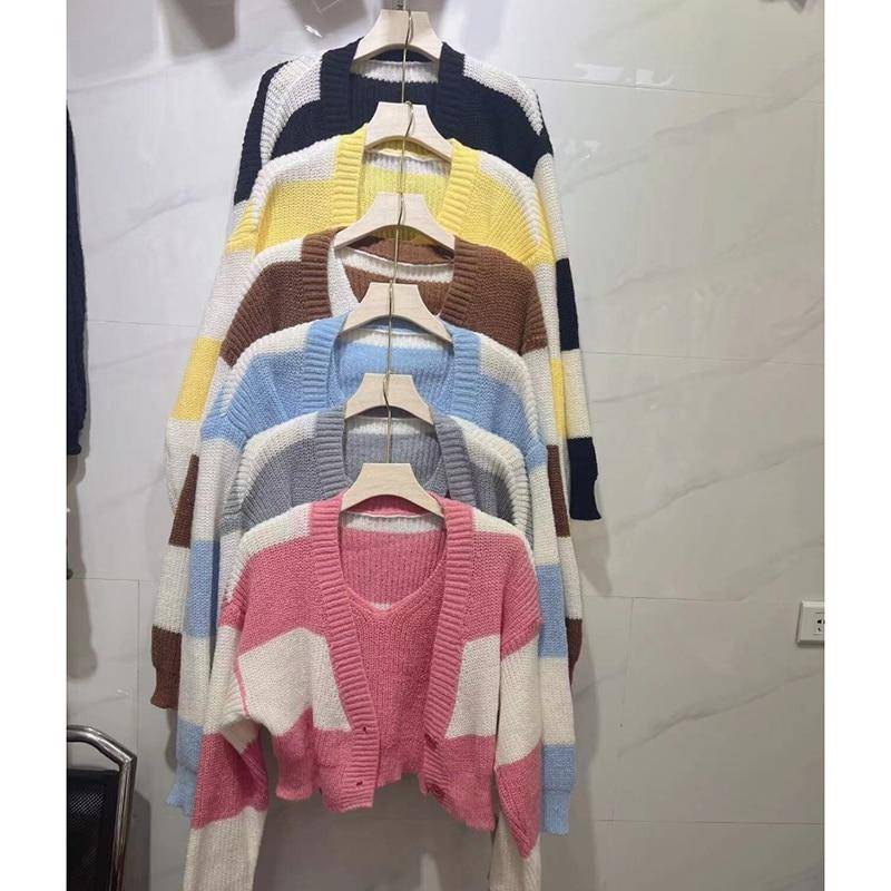 Mode Lässig Streifen Zwei Stück Pullover Frauen 2023 Herbst Lose Strickjacke Langarm V Neck Crop Strickjacken Set 28265 One Size rosa von Joom DACH