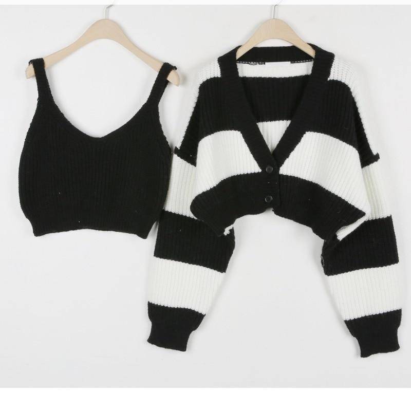 Mode Lässig Streifen Zwei Stück Pullover Frauen 2023 Herbst Lose Strickjacke Langarm V Neck Crop Strickjacken Set 28265 One Size schwarz von Joom DACH