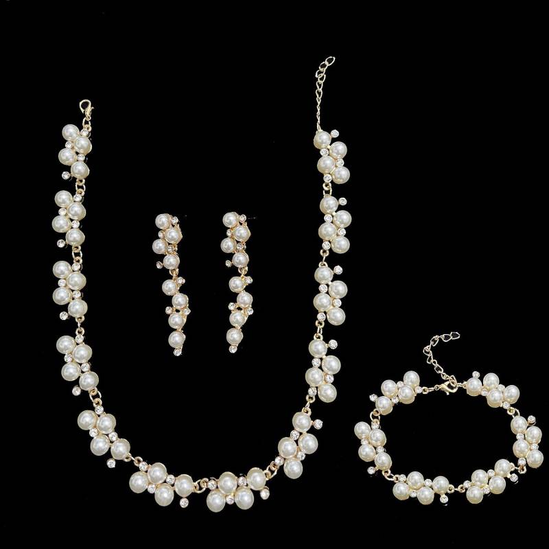 Mode Legierung Perle Kurze Schlüsselbein Halskette Set frauen Diamant Braut Schmuck Drei-stück Schmuck weiß von Joom DACH