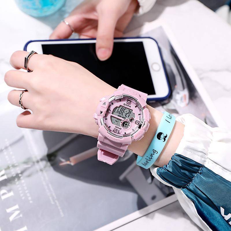 Mode Leuchtende Uhr Herren- und Damen-Elektronikuhr Armbanduhr Sport Unisex Digitaluhren Wasserdicht licht lila von Joom DACH